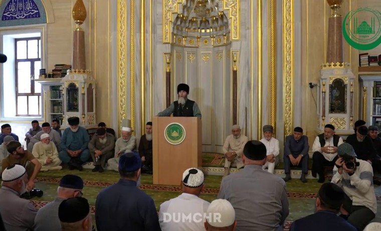В Центральной мечети «Сердце Чечни» обсудили вопрос искоренения чуждых свадебных нововведений