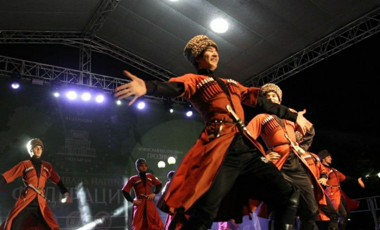 В Грозном стартовал Всероссийский фестиваль национальных театров "Федерация"