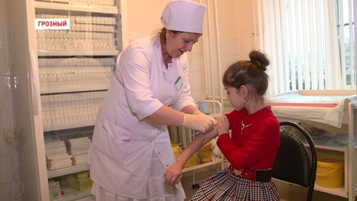 В Чечне наблюдается  рост заболеваемости ОРВИ на 25% среди подростков    