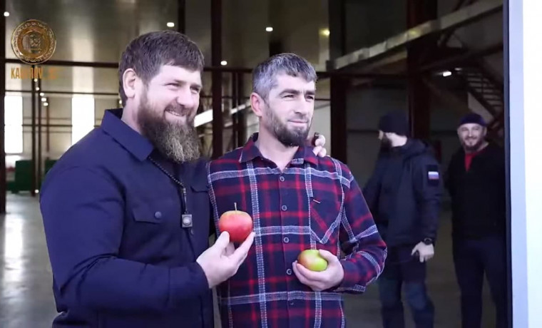 Рамзан Кадыров посетил агропромышленные предприятия ЧР