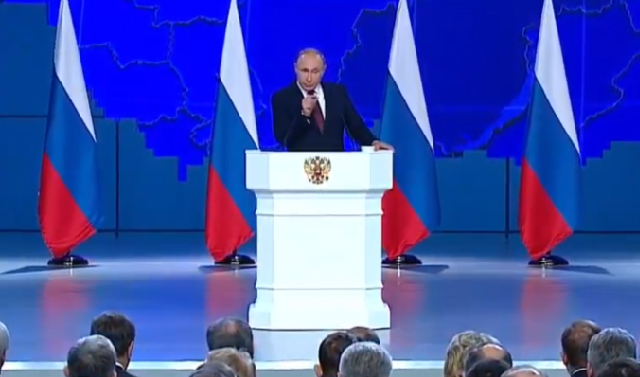 Владимир Путин призвал снять возрастные ограничения для программы «Земский доктор»