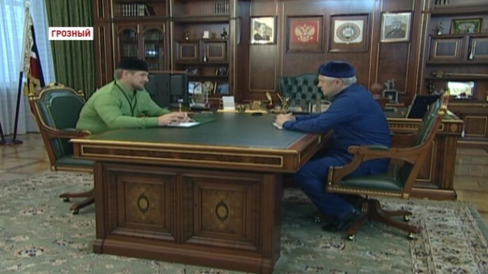 Р. Кадыров обсудил с М. Хучиевым вопросы инвестиционной привлекательности ЧР