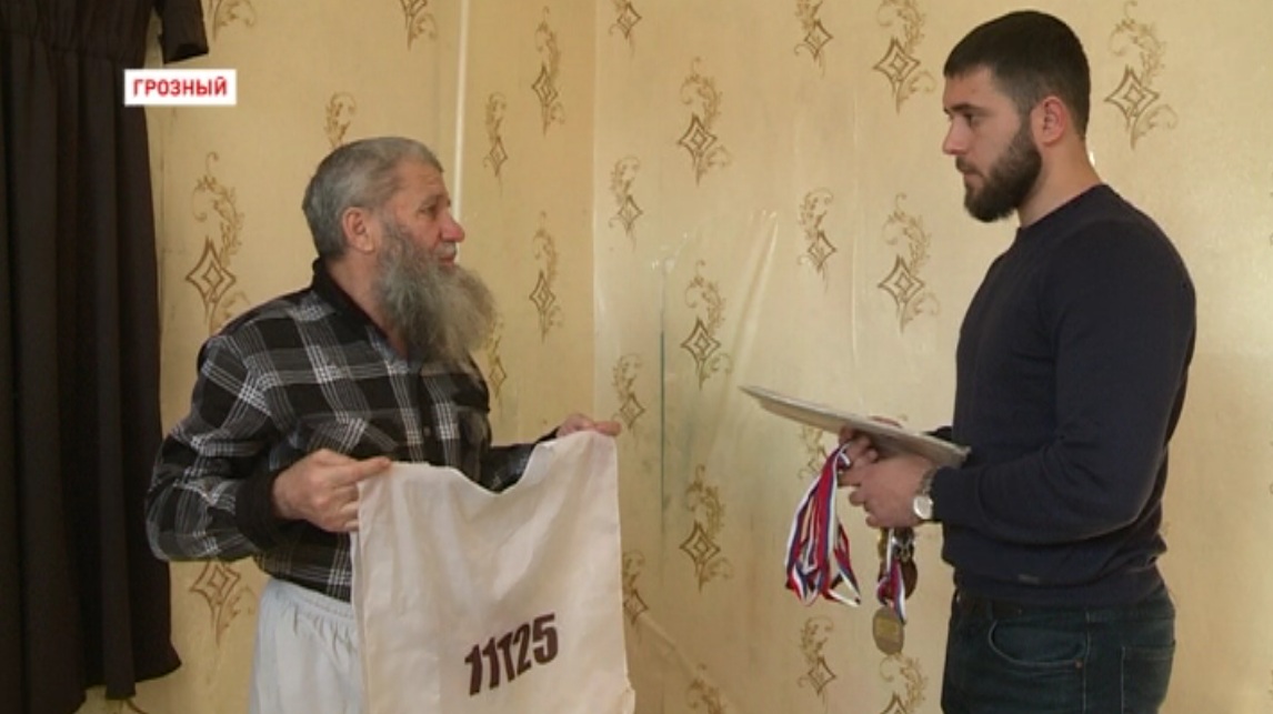 Представитель Чечни стал победителем турнира по дзюдо среди ветеранов  