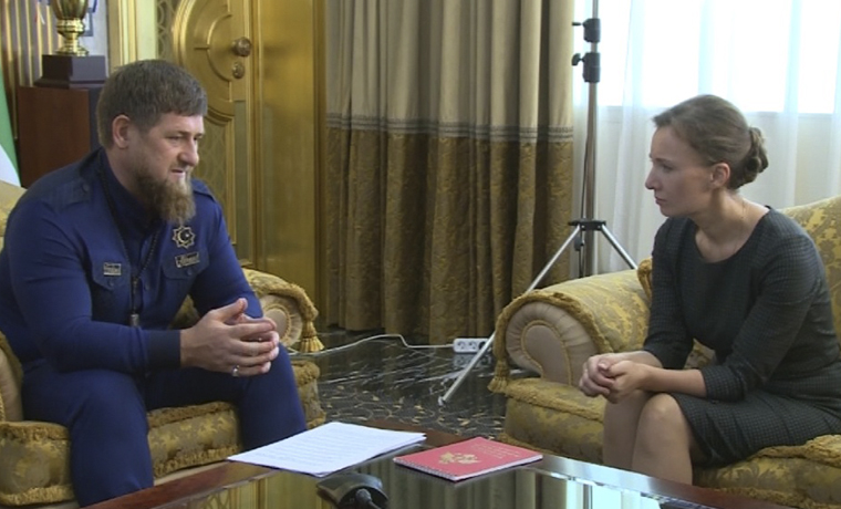 Рамзан Кадыров встретился с Уполномоченным при Президенте России по правам ребёнка Анной Кузнецовой