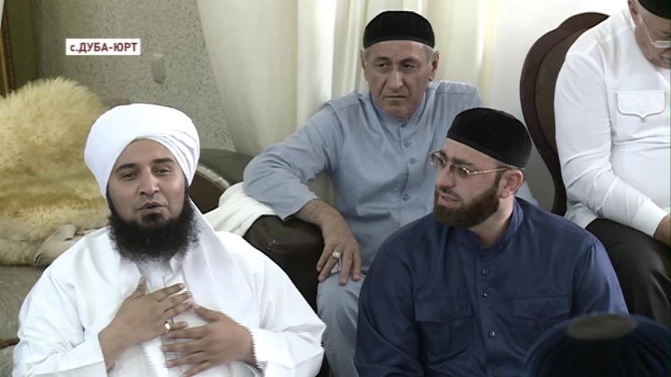 Делегация из Арабских Эмиратов во главе с шейхом Али Джифри прибыла в Чечню