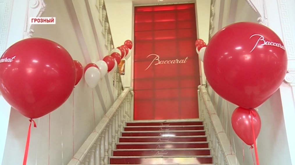 В Грозном открылся третий в России магазин французской фирмы Baccarat