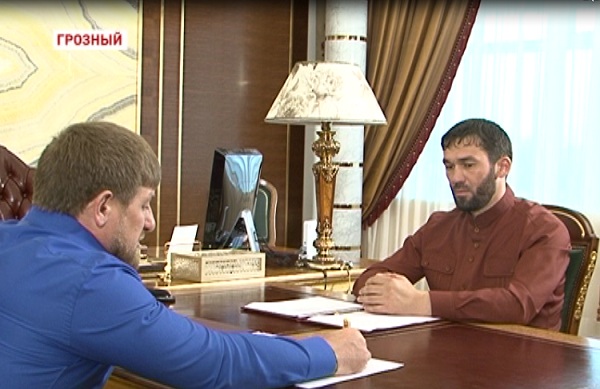 Р. Кадыров заслушал отчет М. Даудова о ситуации с оплатой населения за газ