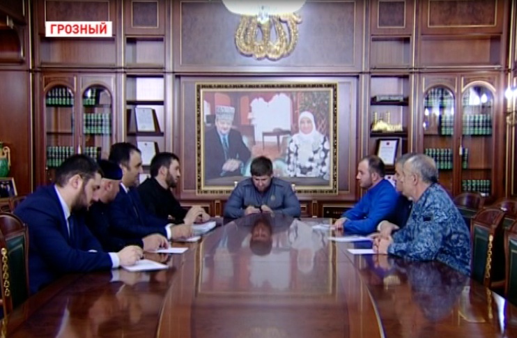 Р. Кадыров провел совещание с членами комиссии по обращениям граждан