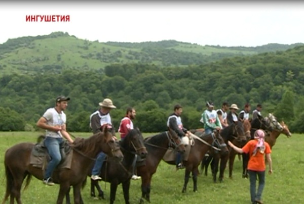 В СКФО впервые прошли соревнования по конному туризму