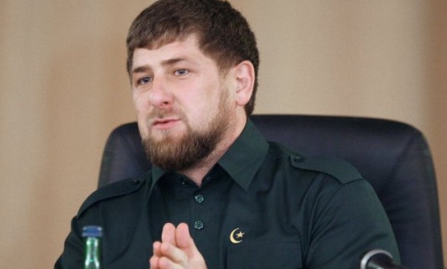 Р. Кадыров провел заседание оргкомитета по подготовке к празднованию Дня Конституции ЧР