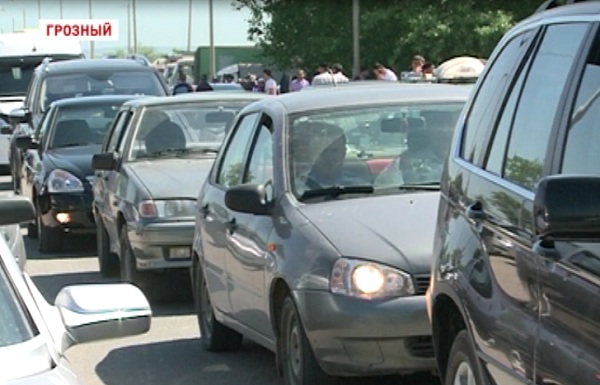 Проблема автомобильных пробок в районе авторынка Петропавловского шоссе будет решена