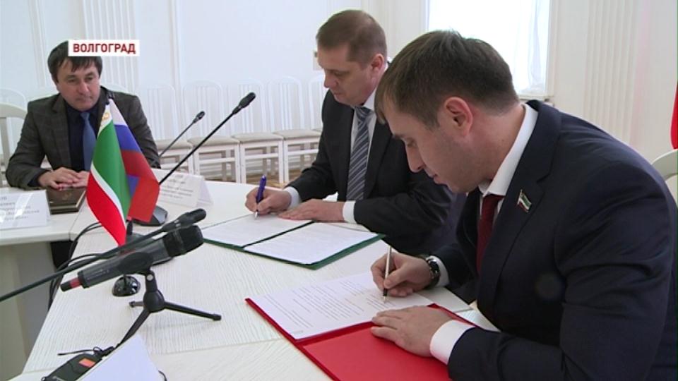 Грозный и Симферополь подписали соглашение о сотрудничестве